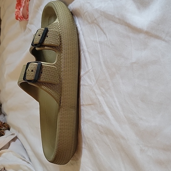 Unisex sandal - Picture 3 of 3